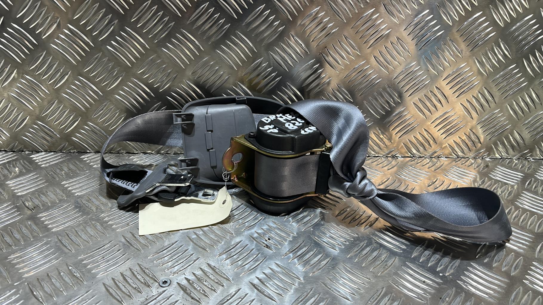 Cintura posteriore centrale RENAULT MEGANE 1 PHASE 2 Gasolina - 1
