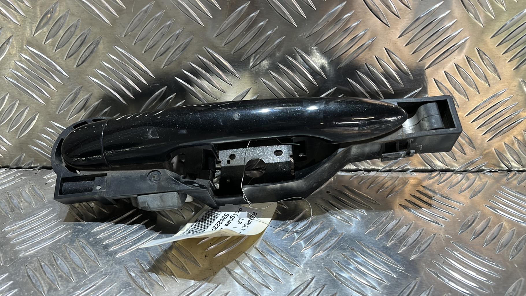 Maniglia portiera anteriore destra RENAULT CLIO 3 PHASE 1 Diésel - 1