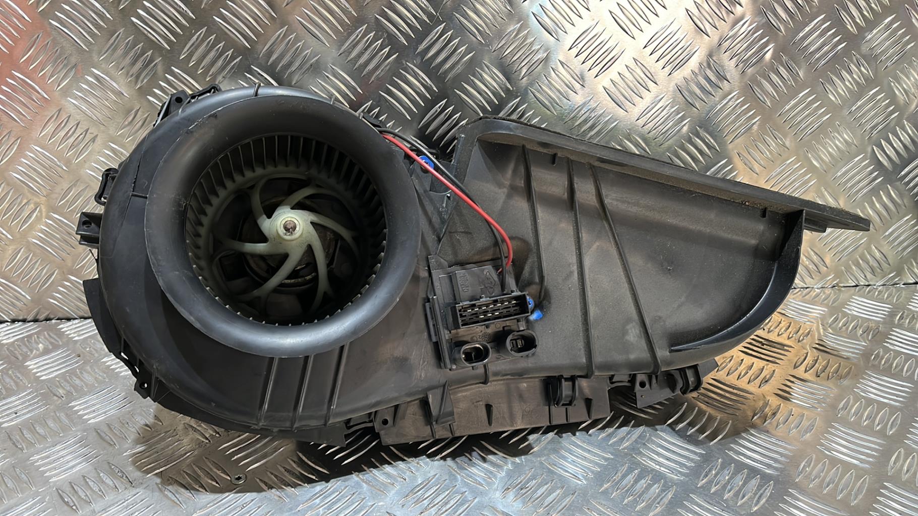 Pulseur d'air RENAULT CLIO 2 PHASE 1 Diesel - 1