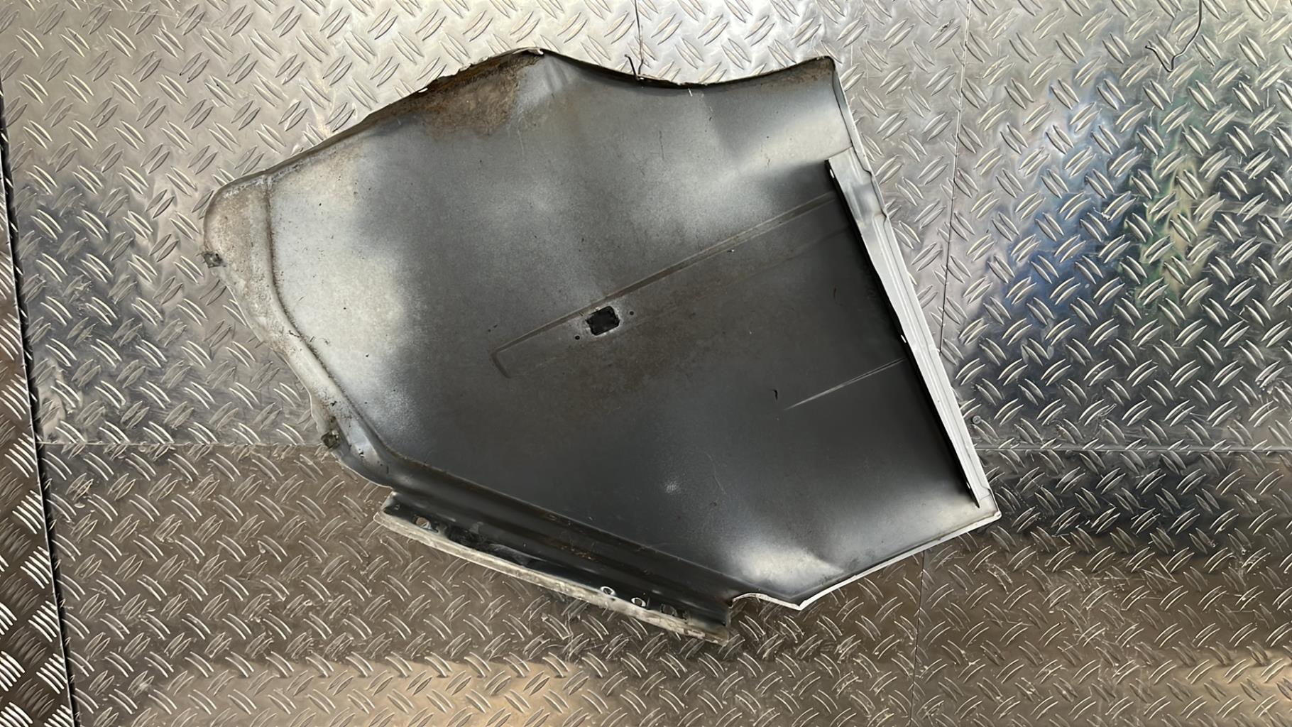 Aile avant gauche RENAULT TRAFIC 1 PHASE 2 Essence - 1