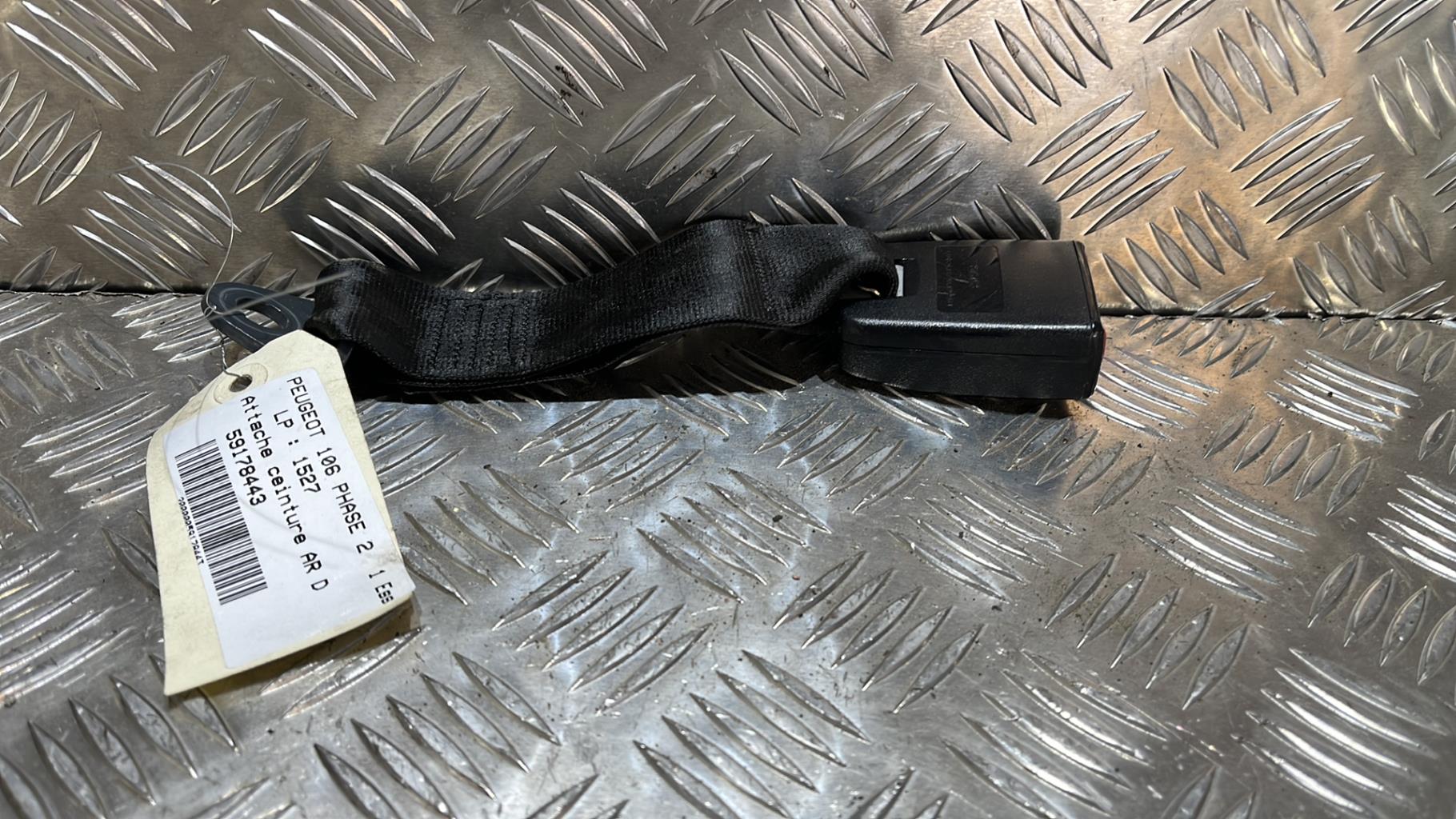 Aggancio cintura sicurezza posteriore destro PEUGEOT 106 PHASE 2 Gasolina - 1