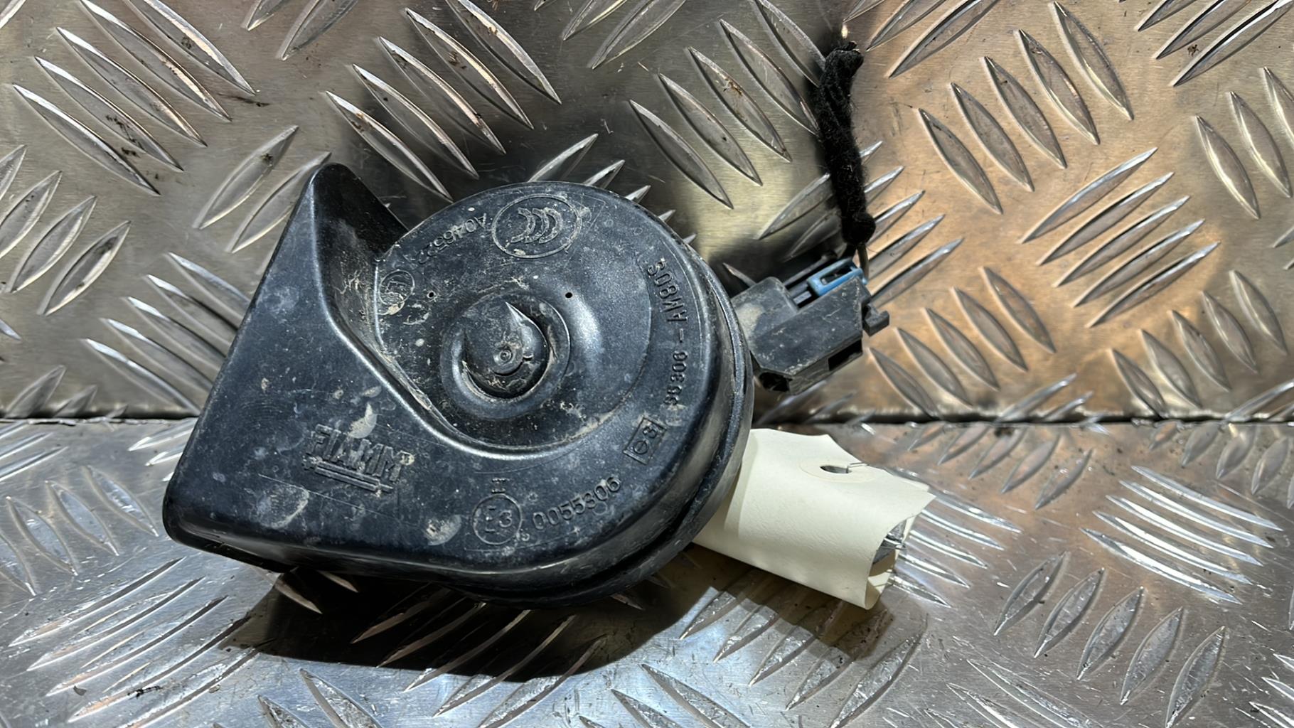 Avertisseur/Klaxon OPEL CORSA D PHASE 1 Diesel - 1