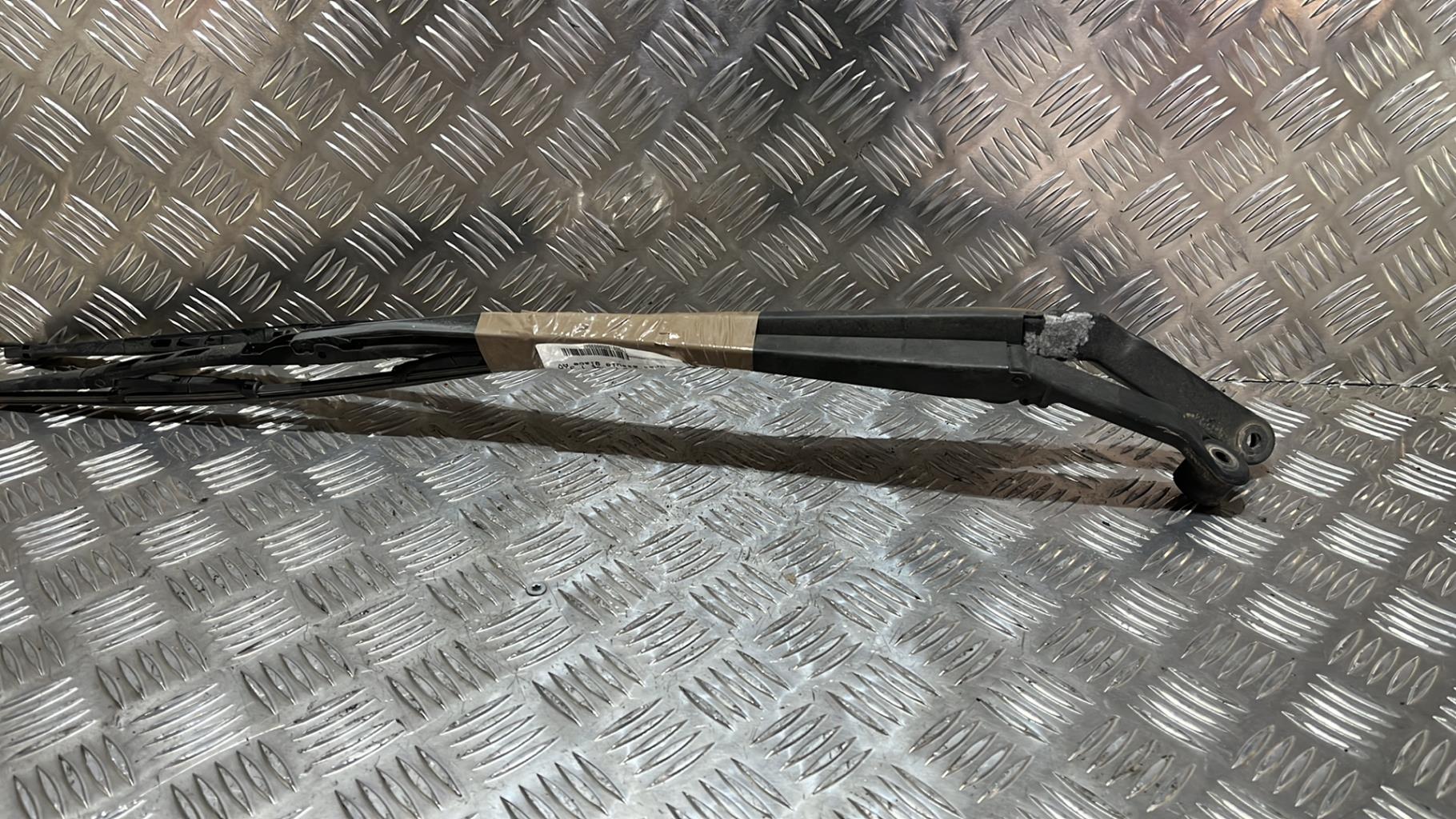 Braccio tergicristallo anteriore MITSUBISHI PAJERO 3 PHASE 1 Diésel - 1