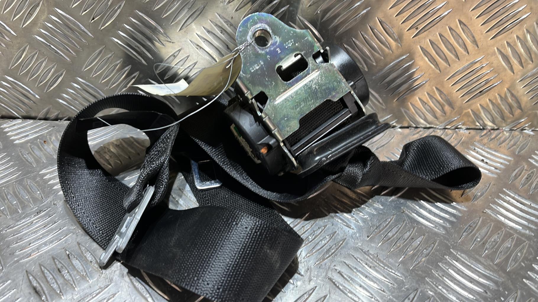 Ceinture avant droit OPEL CORSA D PHASE 1 Diesel - 1