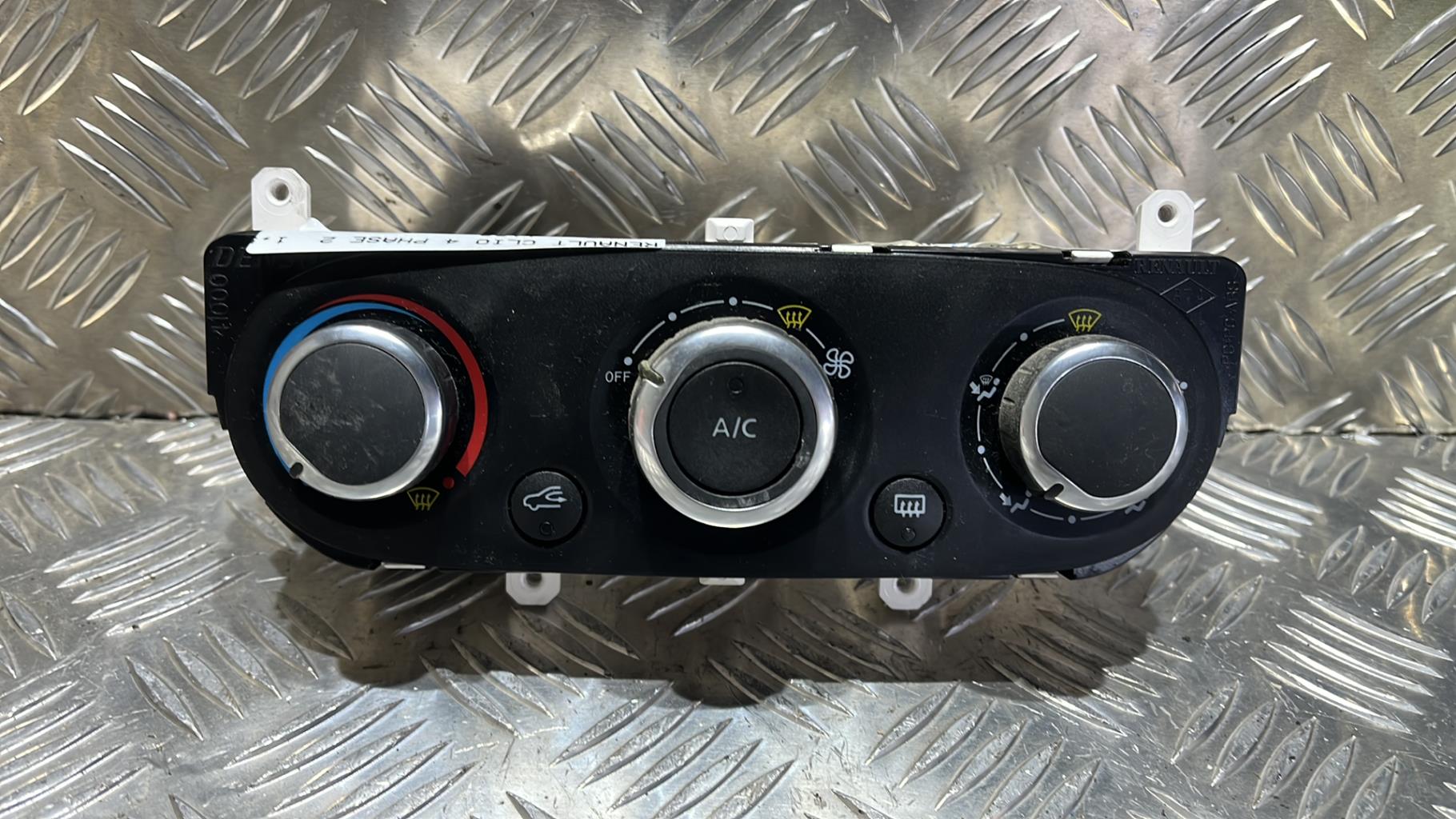 Commande chauffage RENAULT CLIO 4 PHASE 2 Diesel - 1