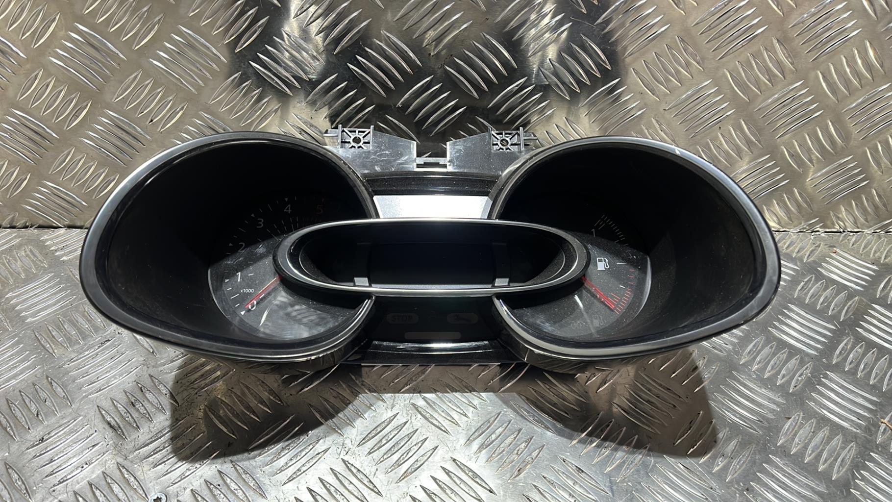 Compteur RENAULT CLIO 4 PHASE 2 Diesel - 1