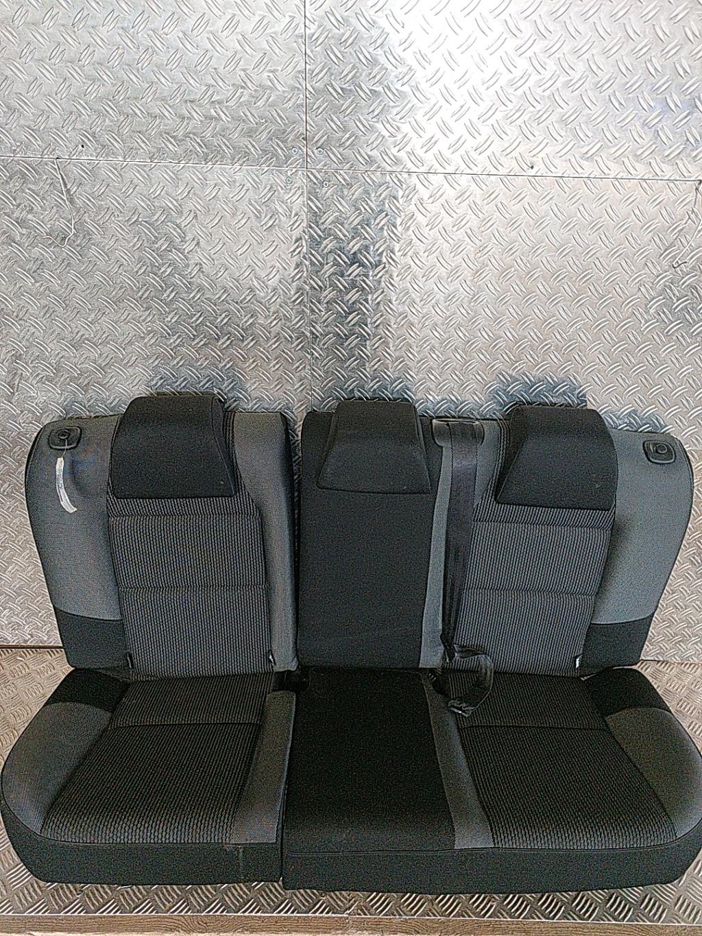 Banquette arriere PEUGEOT 207+ Diesel - 1