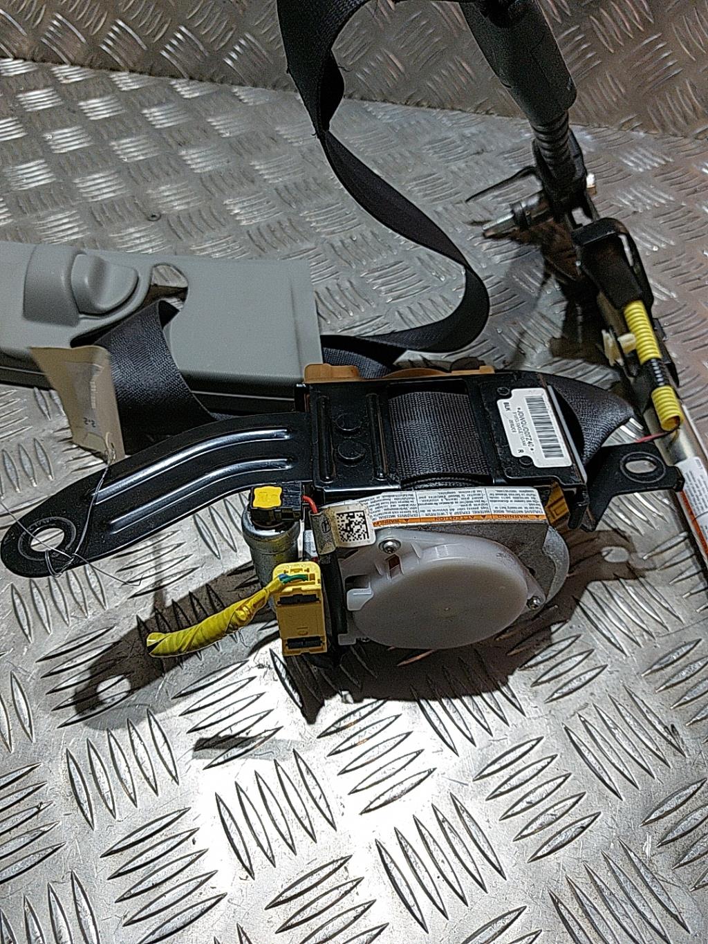 Cintura di sicurezza anteriore destra HONDA CIVIC 8 PHASE 1 Diésel - 1