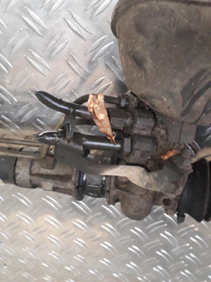 Cremaillere assistee RENAULT CLIO 2 PHASE 1 Essence - 1