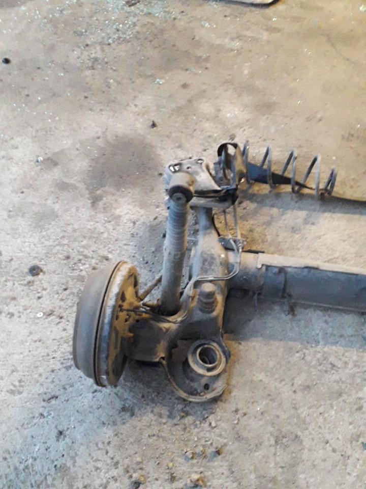 Essieu arriere PEUGEOT 207+ Diesel - 1