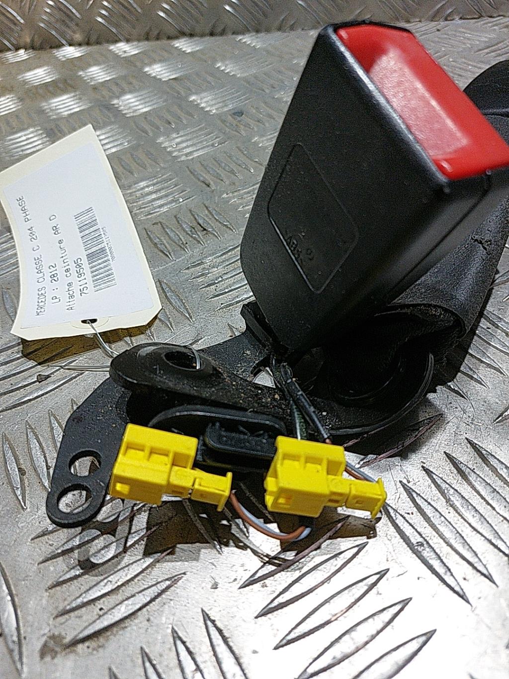 Aggancio cintura sicurezza posteriore destro MERCEDES CLASSE C 204 PHASE 1 Diésel - 1