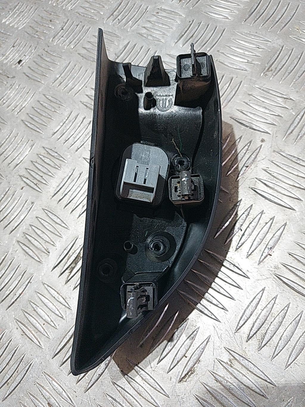 Commande retroviseurs FIAT DOBLO 2 PHASE 2 Diesel - 1