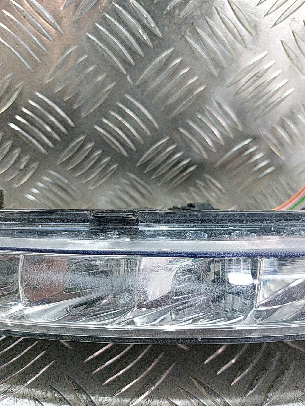 Luce di marcia diurna anteriore destra CITROEN C4 GRAND PICASSO 1 Diésel - 1