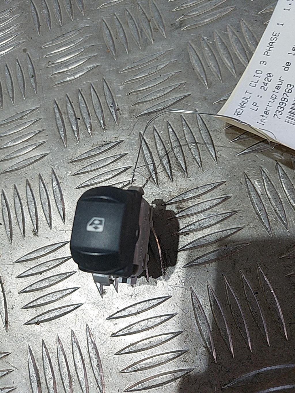 Interruttore lavacristalli anteriore destro RENAULT CLIO 3 PHASE 1 Diésel - 1