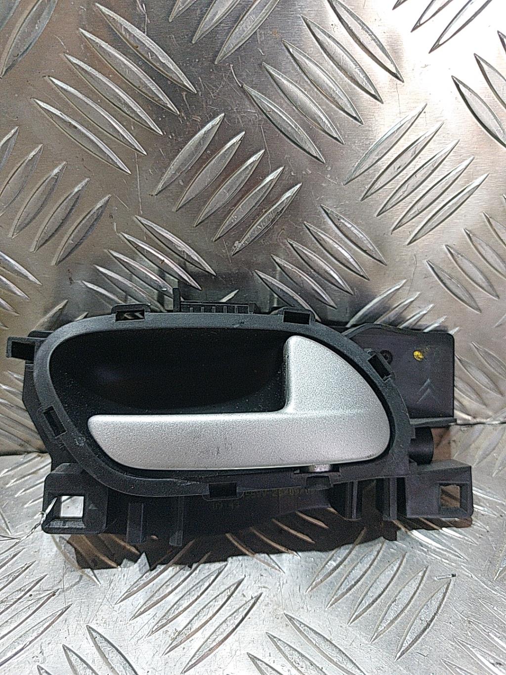 Maniglia interna anteriore destra PEUGEOT 207 PHASE 1 Diésel - 1