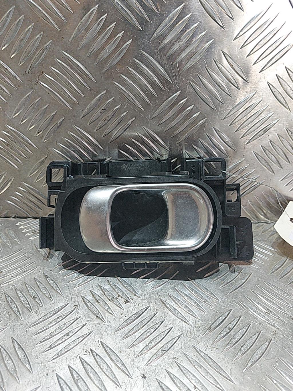 Maniglia interna anteriore sinistra CITROEN C3 3 SOCIETE PHASE 1 Diésel - 1