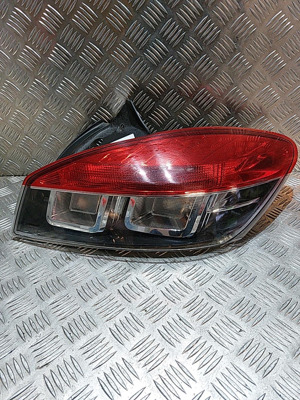 Fanale posteriore principale destro (luci) RENAULT MEGANE 3 PHASE 2 COUPE Diésel - 1