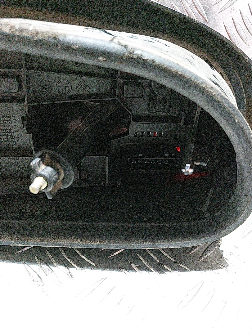 Fanale posteriore principale destro (luci) CITROEN SAXO PHASE 2 Gasolina - 1