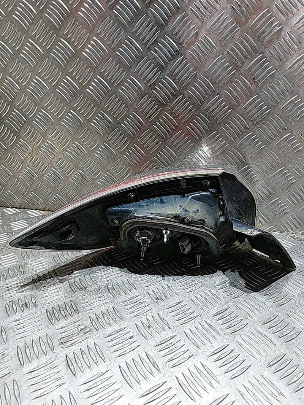Fanale posteriore principale destro (luci) MAZDA 3 2 PHASE 1 Diésel - 1