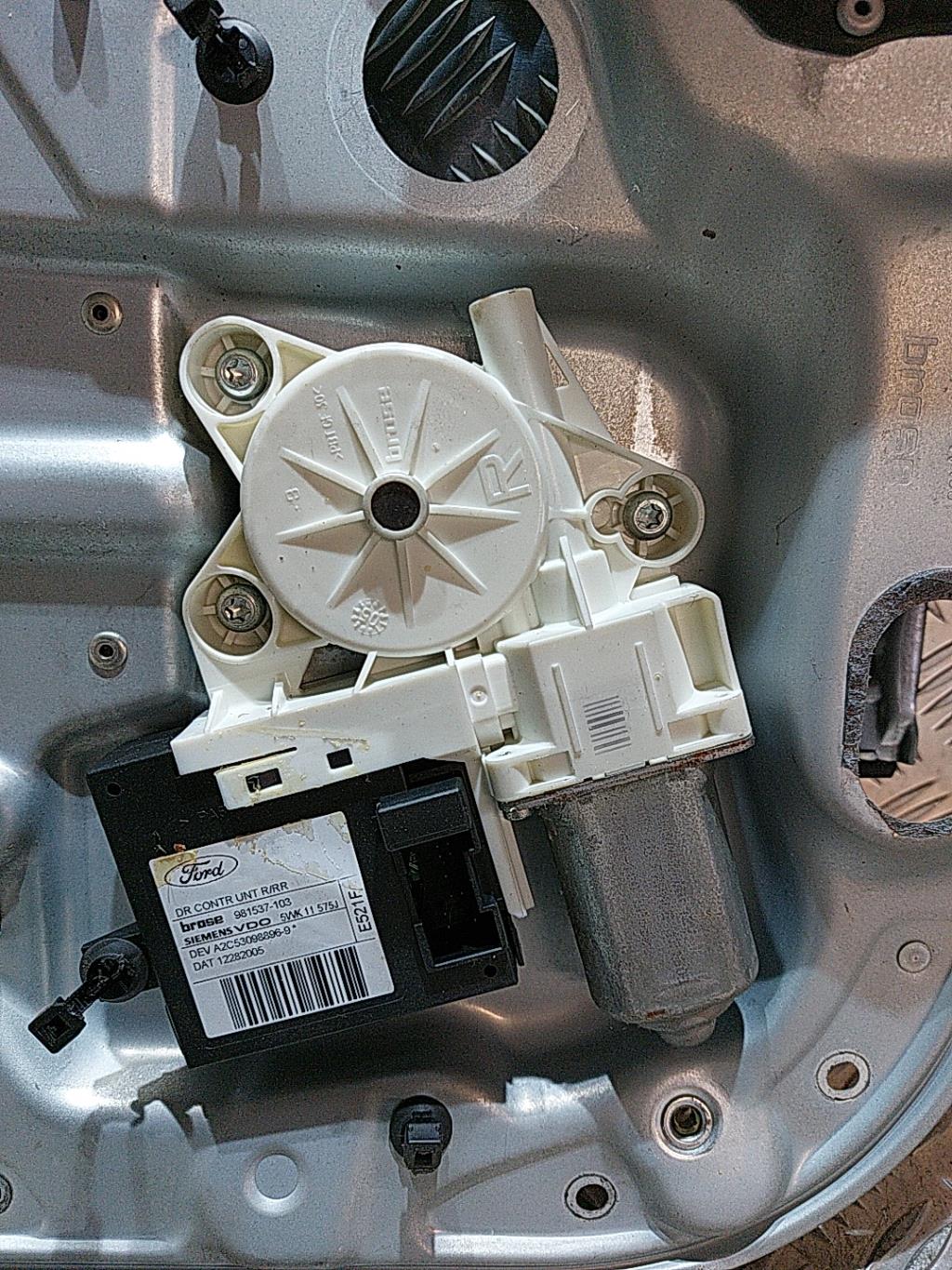 Alzacristalli elettrico posteriore destro FORD C-MAX 1 PHASE 1 Diésel - 1