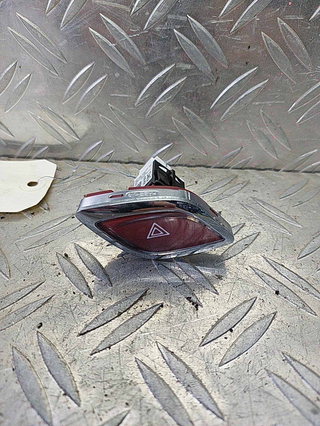Bouton de warning CITROEN C3 2 PHASE 1 Diesel - 1