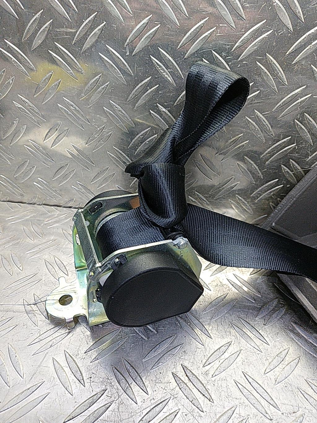 Cintura di sicurezza posteriore destra PEUGEOT 308 1 PHASE 1 Diésel - 1