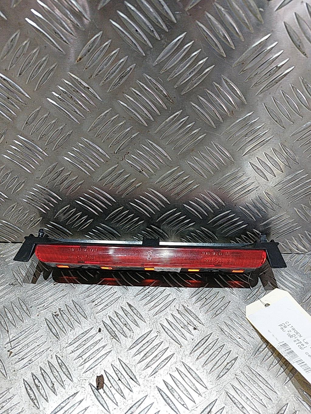 Feu arriere stop central CITROEN C8 Diesel - 1