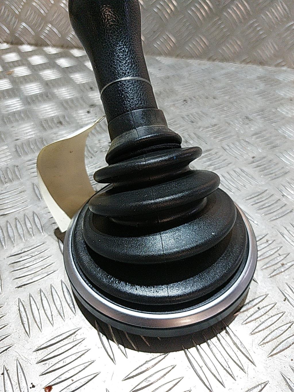 Pomello del cambio FORD FIESTA 5 PHASE 2 Diésel - 1