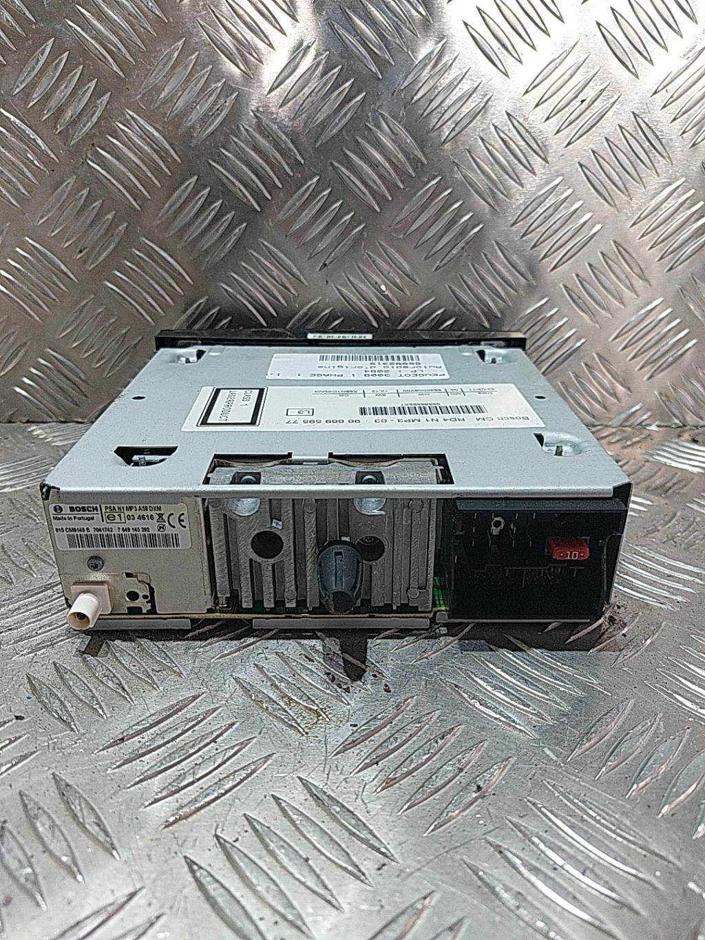 Autoradio originale PEUGEOT 3008 1 PHASE 1 Diésel - 1