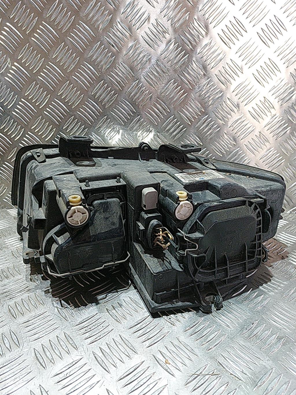 Gruppo ottico anteriore principale destro (luci)(faro) AUDI A4 2 AVANT PHASE 1 BREAK Gasolina - 1