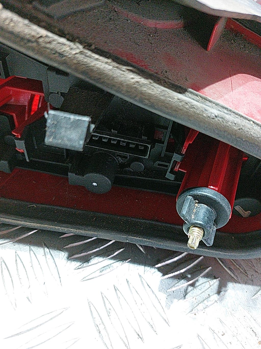 Fanale posteriore principale destro (luci) PEUGEOT 106 PHASE 2 Gasolina - 1