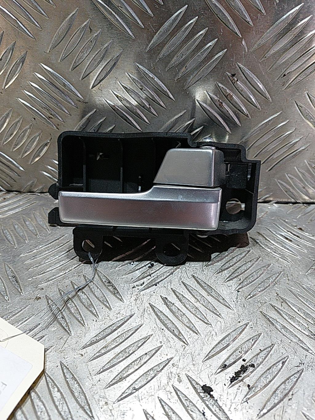 Maniglia interna anteriore destra FORD C-MAX 1 PHASE 1 Diésel - 1