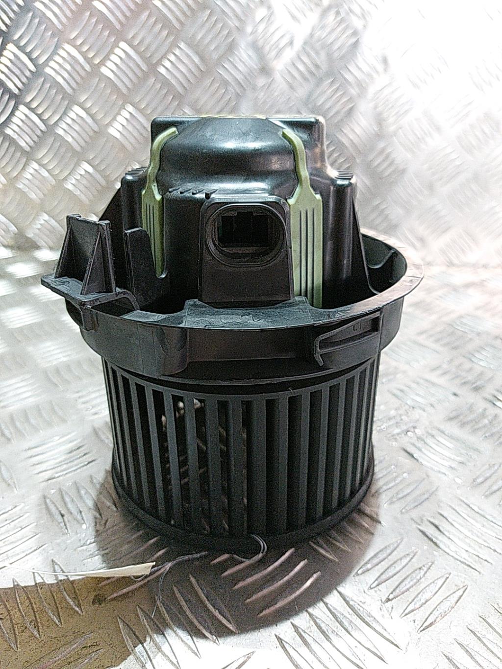 Pulseur d'air PEUGEOT 207 PHASE 1 Diesel - 1