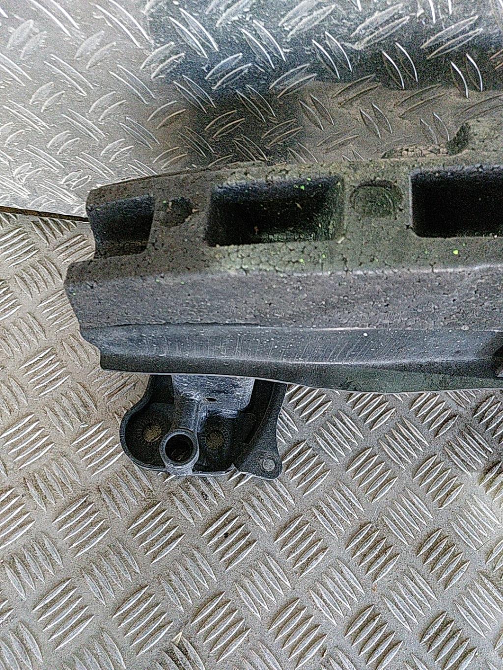 Traversa rinforzo paraurti anteriore VOLKSWAGEN GOLF 5 Gasolina - 1