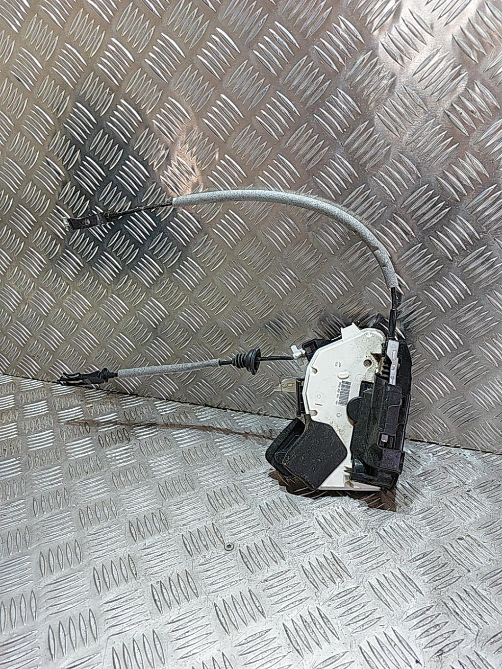 Serratura posteriore destra VOLKSWAGEN POLO 5 PHASE 2 Gasolina - 1