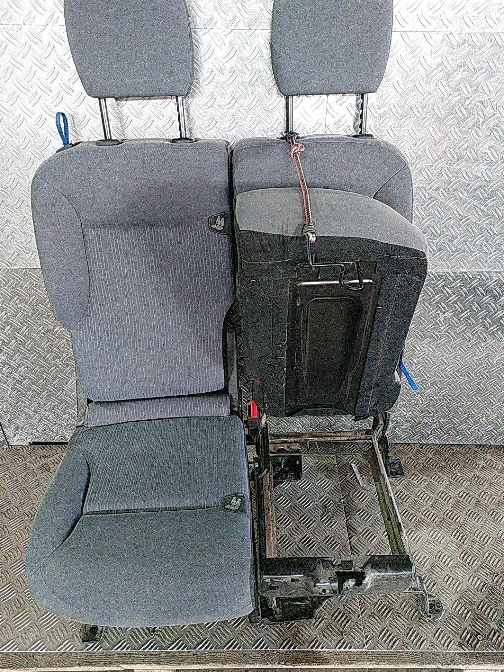 Sedile anteriore destro (doppio sedile a panca) PEUGEOT PARTNER 2 PHASE 3 Diésel - 1