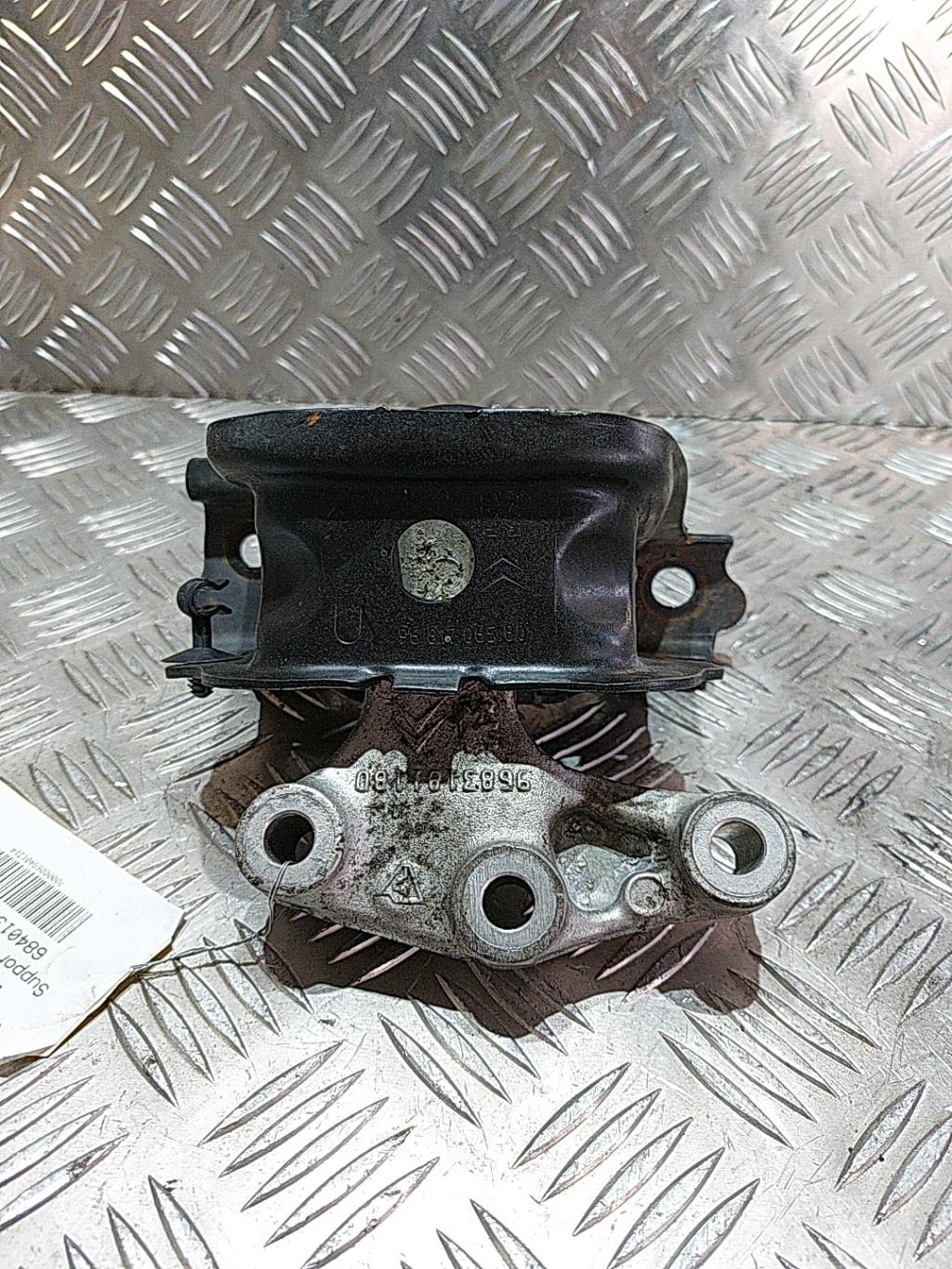 Supporto motore destro CITROEN DS3 PHASE 1 Diésel - 1