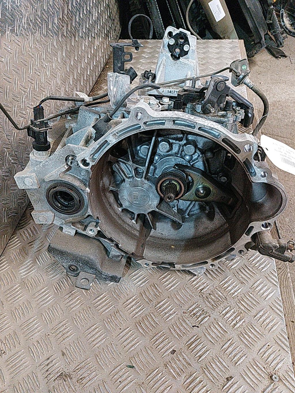 Boite de vitesses KIA SOUL 2 PHASE 1 Diesel - 1
