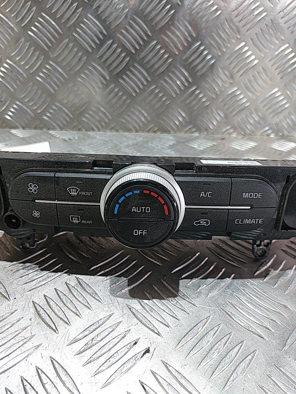 Commande chauffage KIA SOUL 2 PHASE 1 Diesel - 1