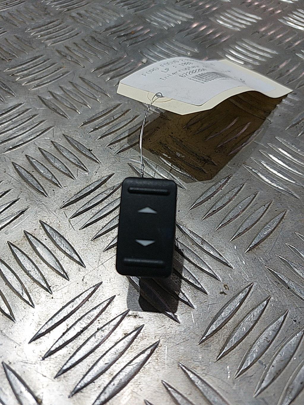 Interruttore lavacristalli posteriore sinistro FORD FOCUS 2 PHASE 2 Diésel - 1