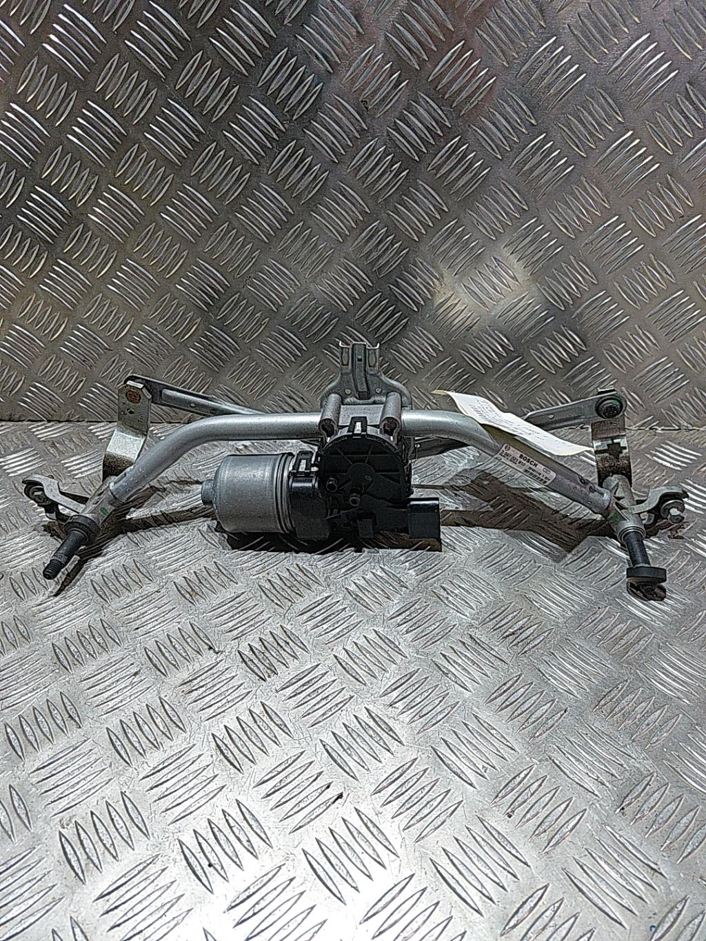 Motore tergicristallo anteriore PEUGEOT 208 1 PHASE 2 Diésel - 1