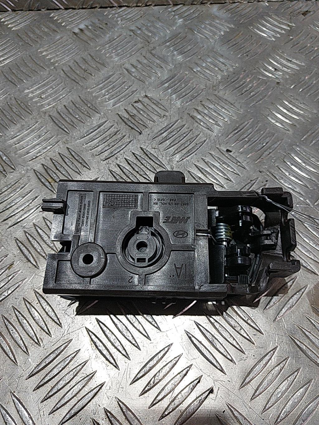 Maniglia interna posteriore destra HYUNDAI I 10 2 PHASE 2 Gasolina - 1