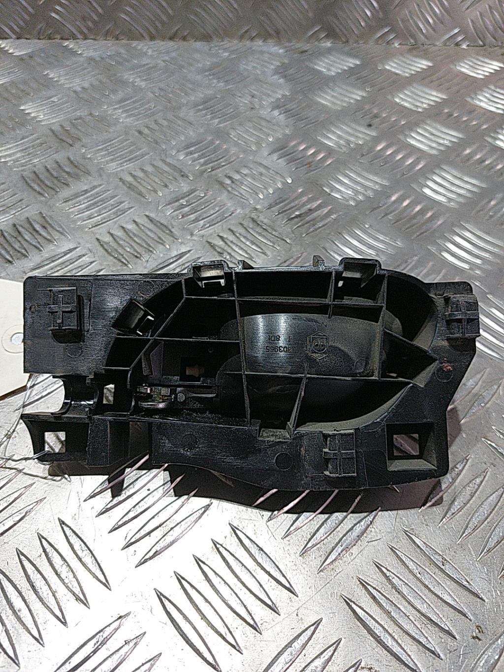 Maniglia interna posteriore destra PEUGEOT 208 1 PHASE 2 Diésel - 1