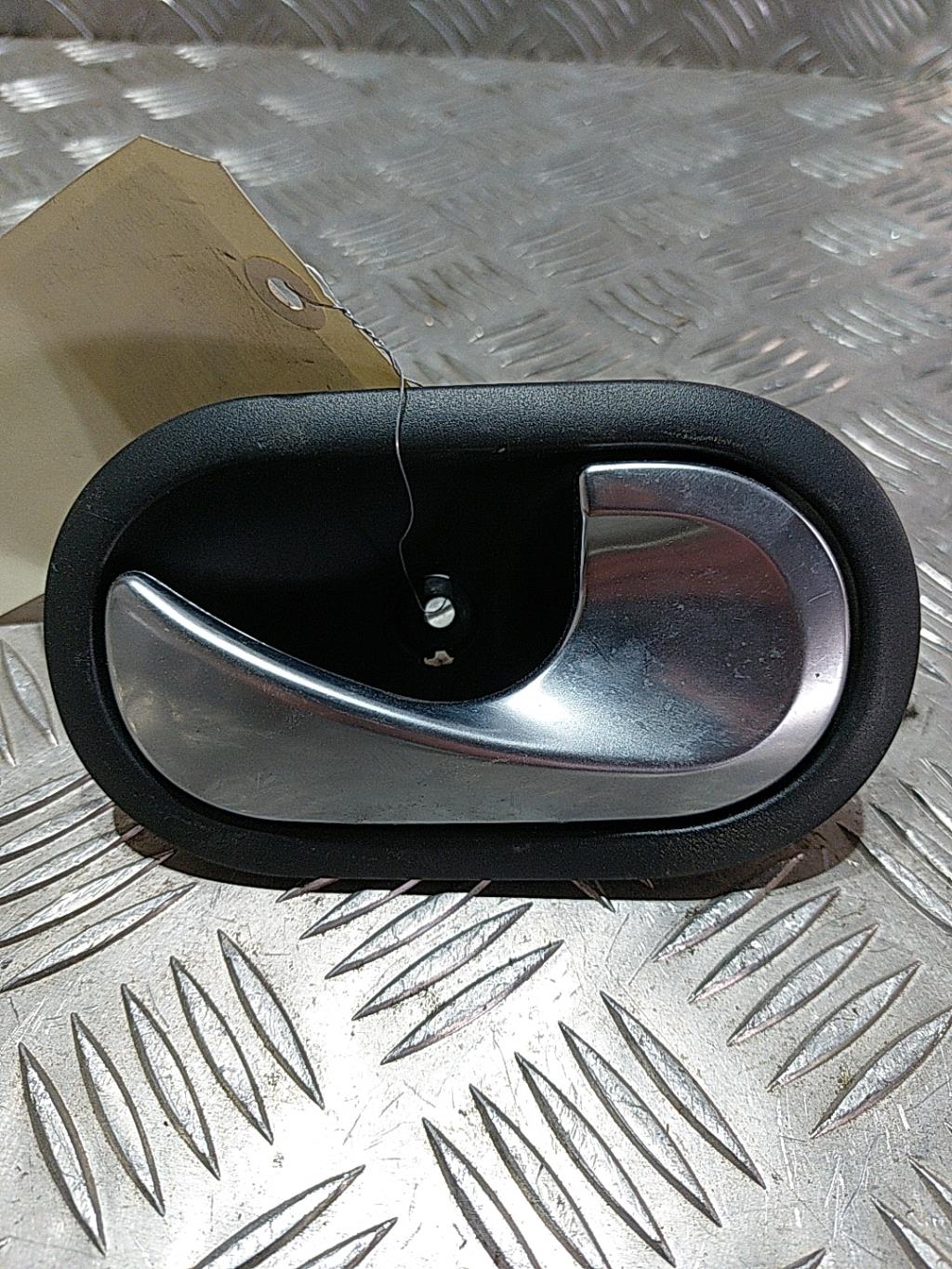 Maniglia interna anteriore destra RENAULT CLIO 3  - 1