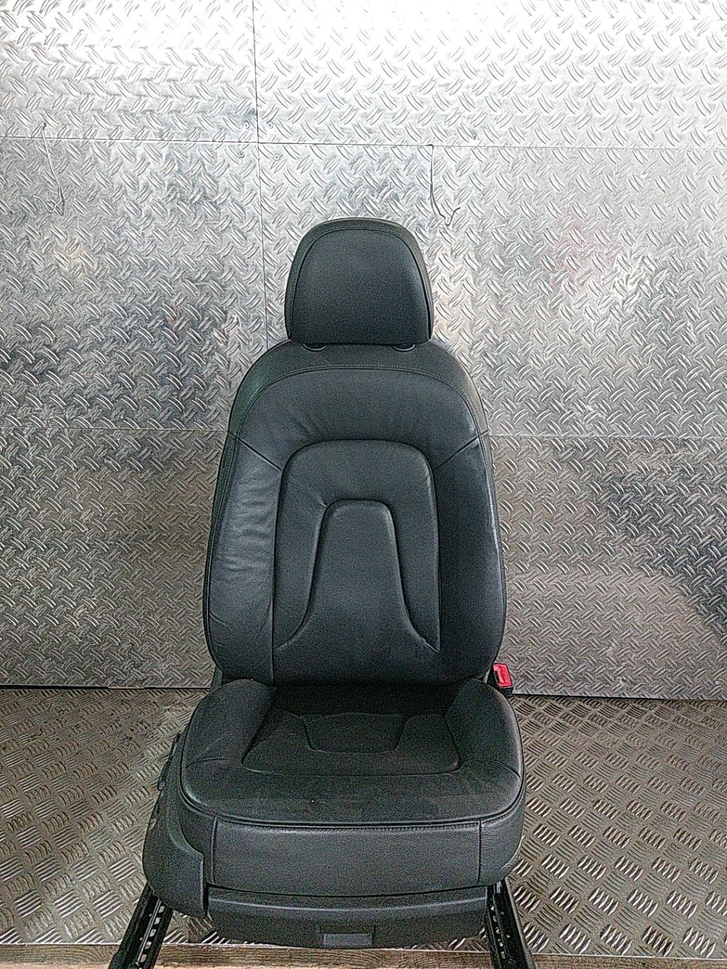 Siege avant droit AUDI A4 3 AVANT PHASE 1 BREAK Diesel - 1