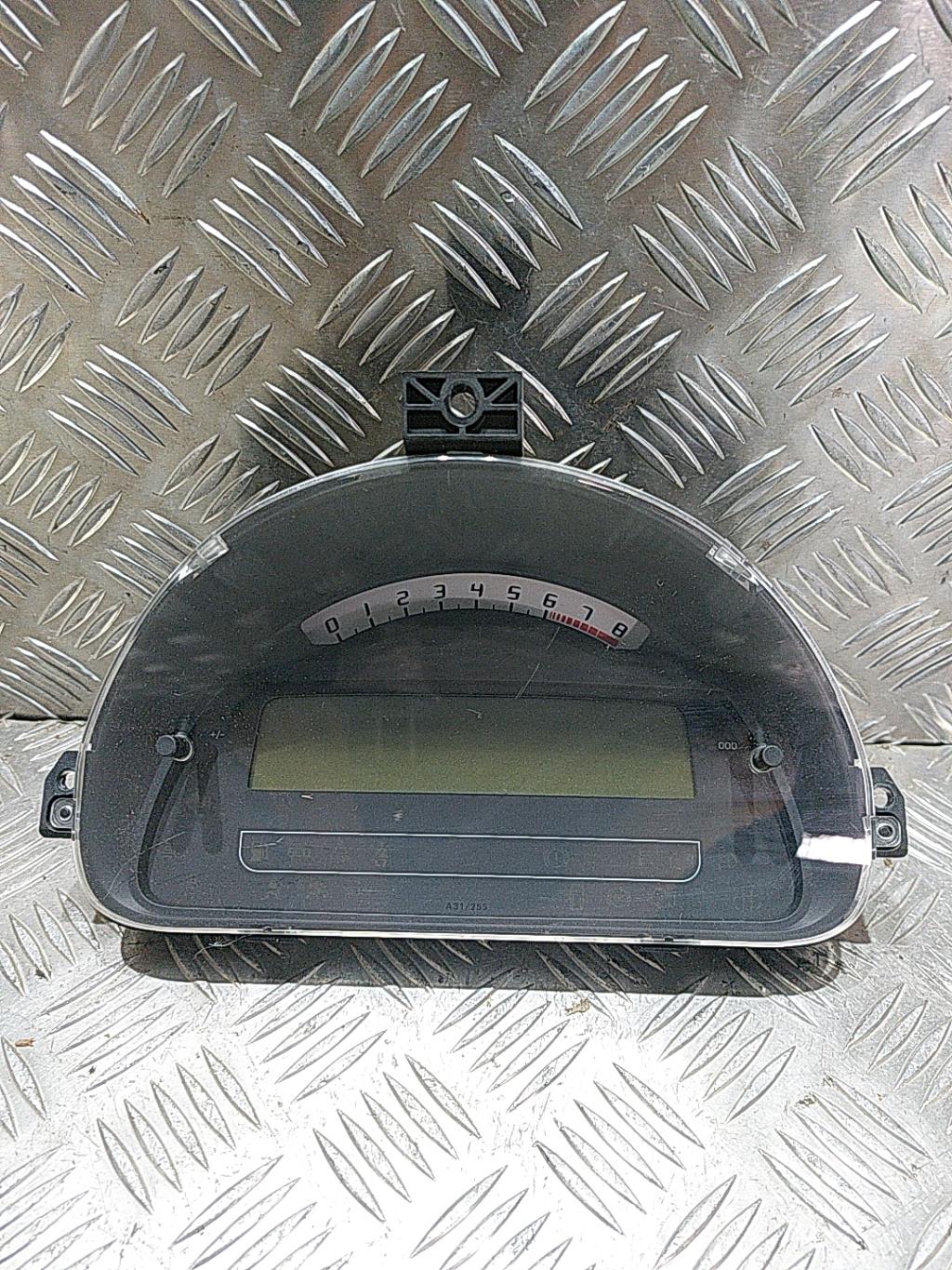 Compteur CITROEN C2 PHASE 1 Essence - 1