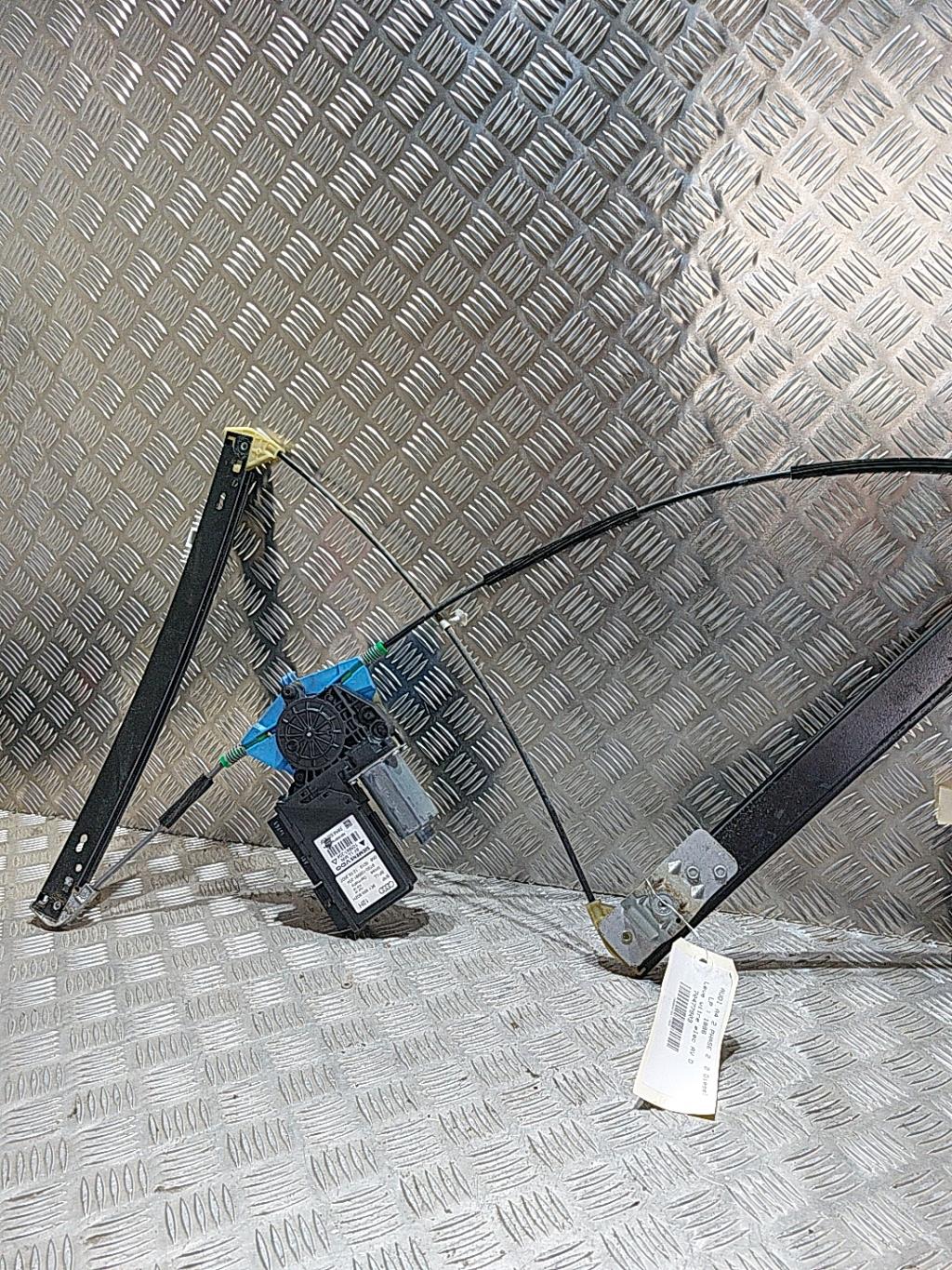 Alzacristalli elettrico anteriore destro AUDI A4 2 PHASE 2 Diésel - 1