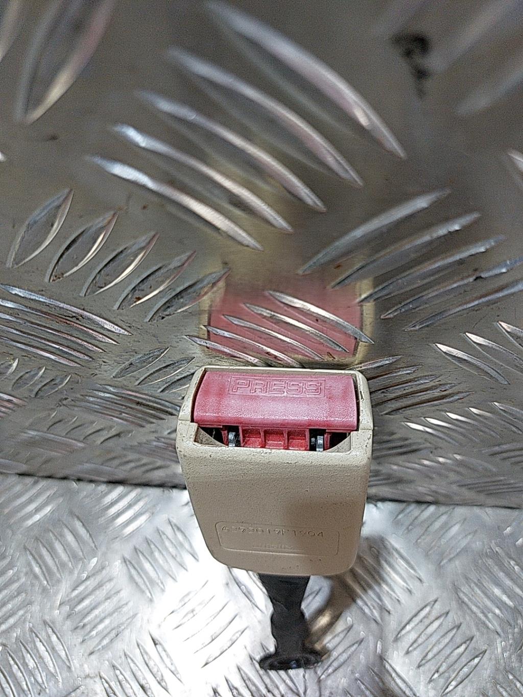 Aggancio cintura sicurezza posteriore sinistro CITROEN C6 Diésel - 1