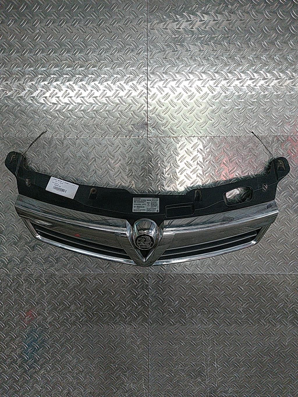 Calandre OPEL ASTRA H PHASE 1 Essence - 1
