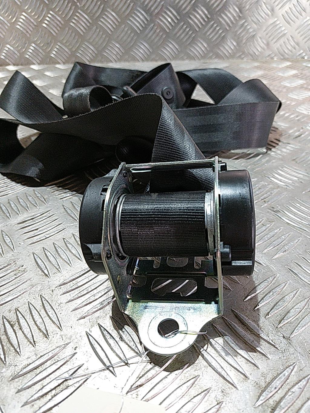 Cintura di sicurezza posteriore sinistra FORD C-MAX 1 PHASE 2 Diésel - 1